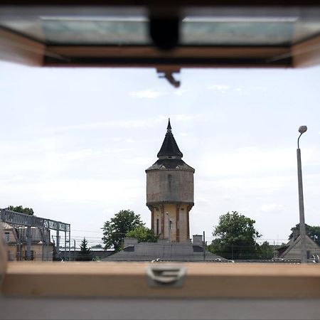 Belweder Hotel Dęblin Buitenkant foto